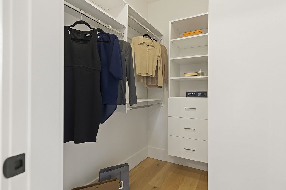 2 3919 W 18th Avenue Vancouver, BC - 16