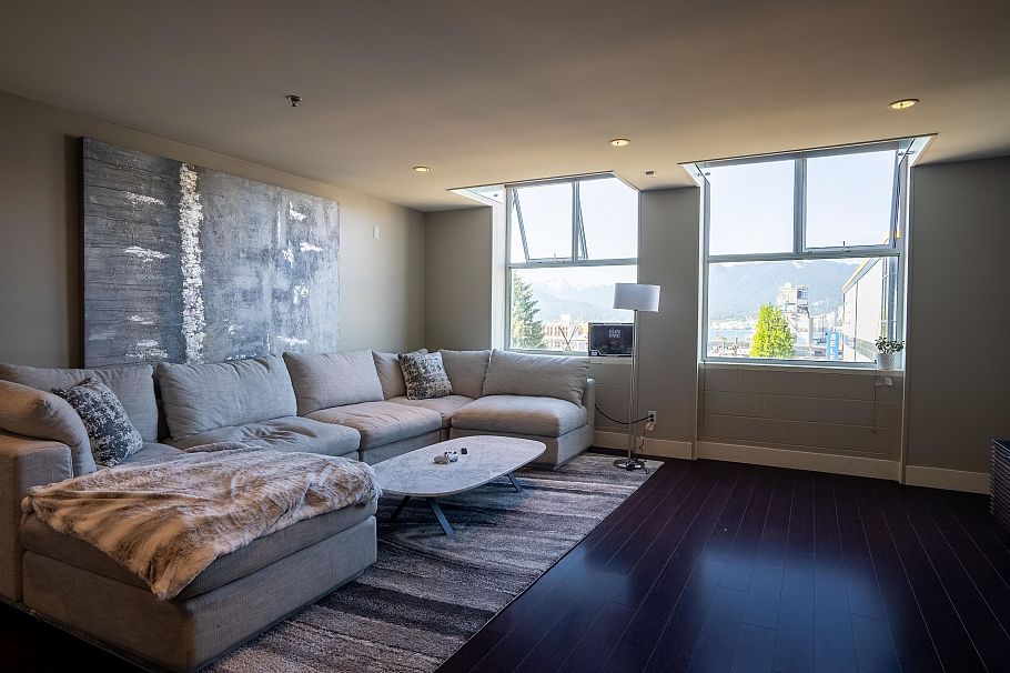 305 1220 E Pender Street Vancouver, BC - 11