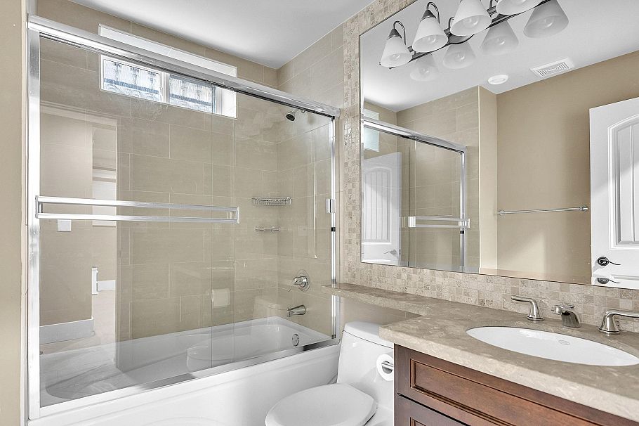 3593 Mackenzie Street Vancouver, BC - 30