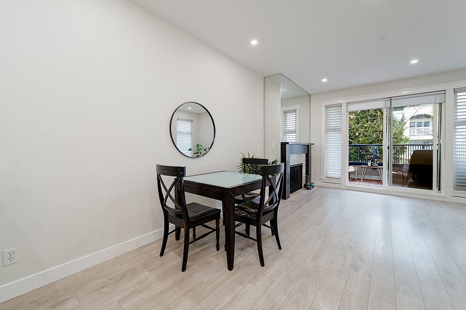 212 1924 Comox Street Vancouver, BC - 9