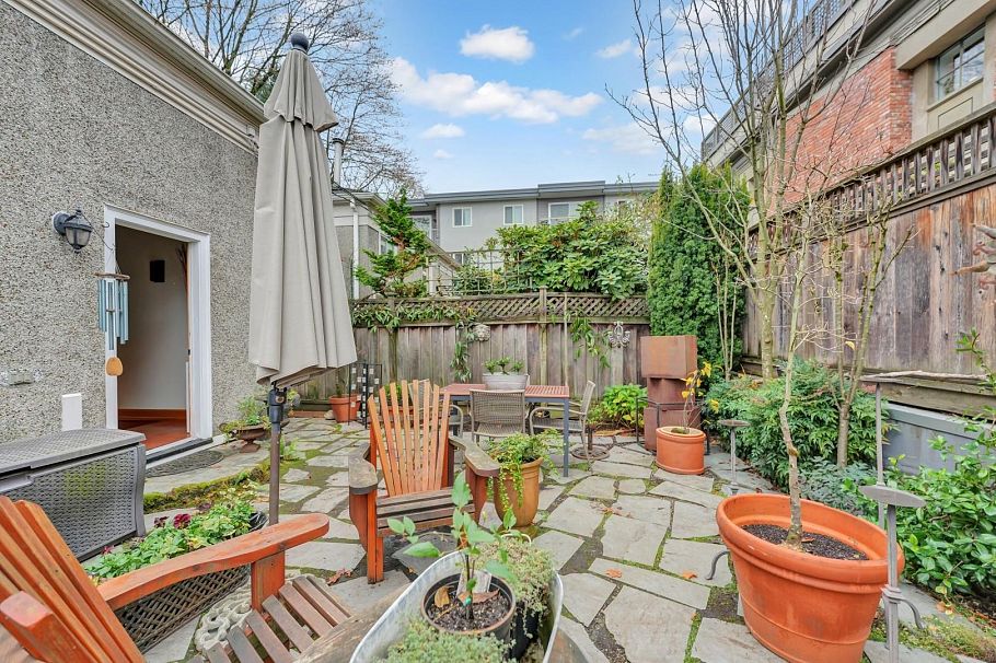 2303 W 3rd Avenue Vancouver, BC - 26