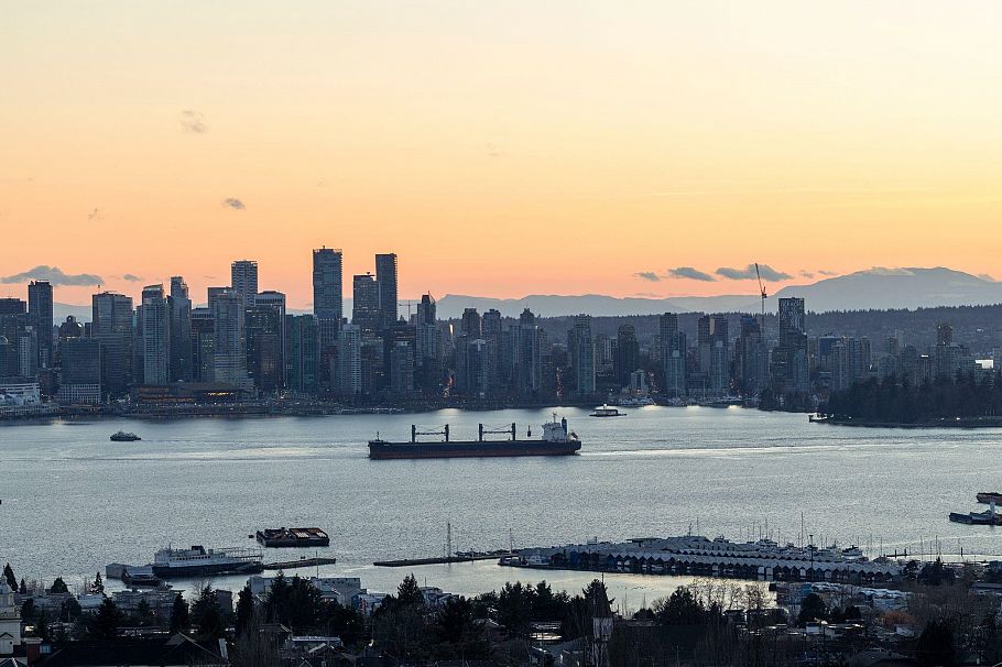 1401 120 W 16th Street North Vancouver, BC - 20