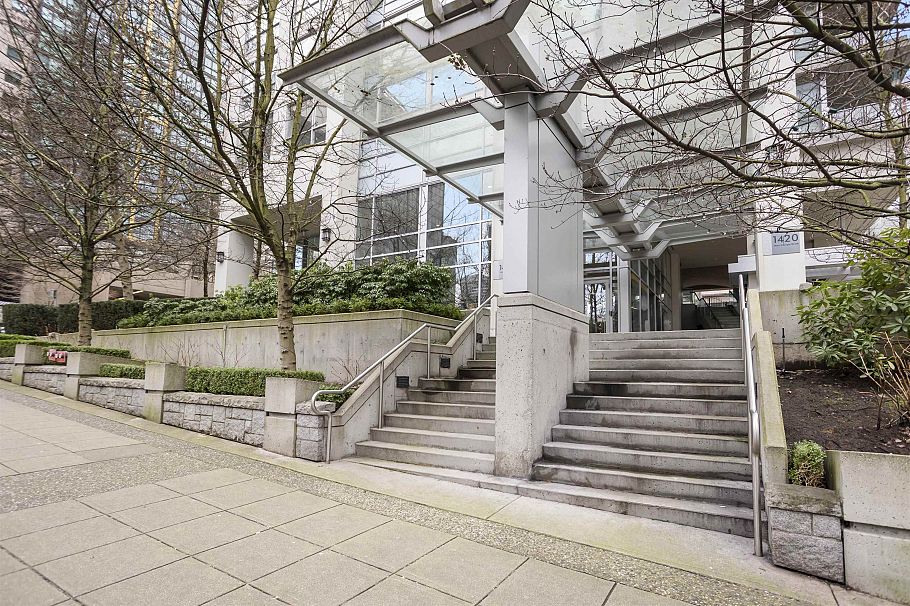 1506 1420 W Georgia Street Vancouver, BC - 23