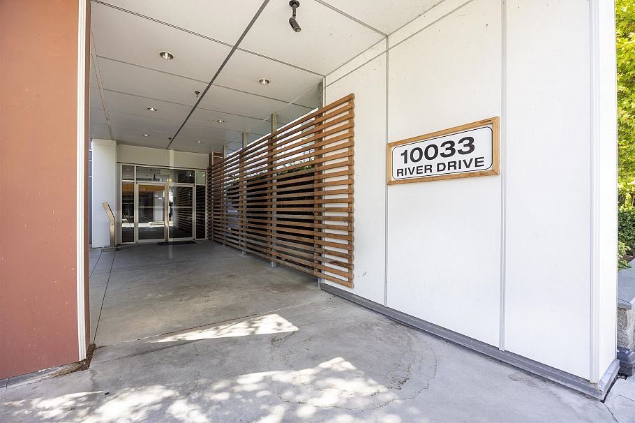 309 10033 River Drive Richmond, BC - 3