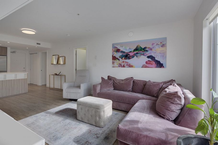 206 1061 Marine Drive North Vancouver, BC - 6