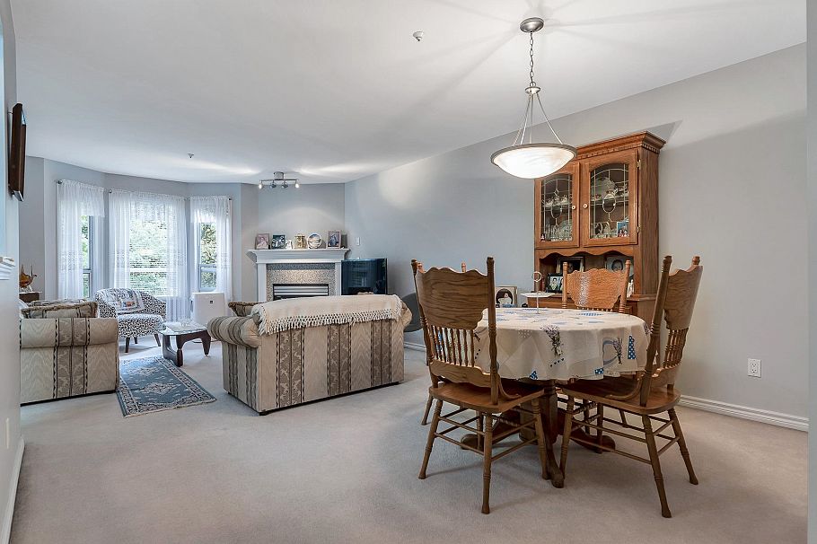 206 1150 Lynn Valley Road North Vancouver, BC - 20