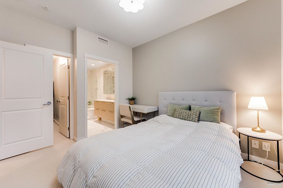 402 3533 Ross Drive Vancouver, BC - 12