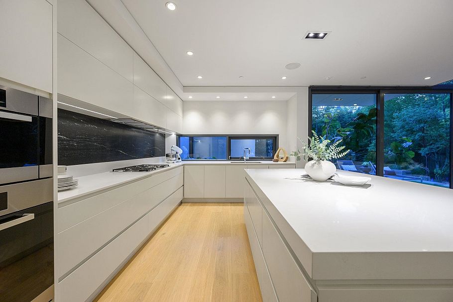 4988 Chancellor Boulevard Vancouver, BC - 7