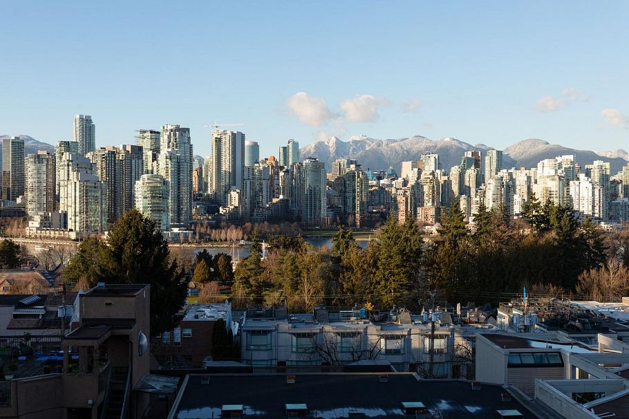 967 W 8th Avenue Vancouver, BC - 10