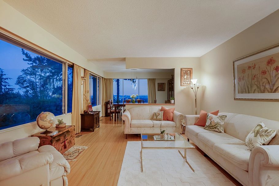 1089 Kilmer Road North Vancouver, BC - 37