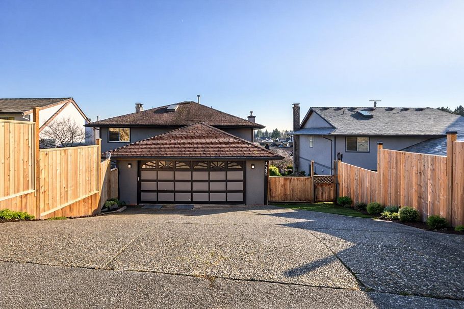 2735 Tempe Knoll Drive North Vancouver, BC - 29