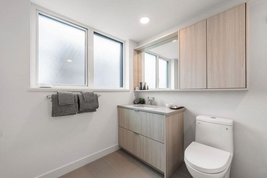 2425 Grant Street Vancouver, BC - 20