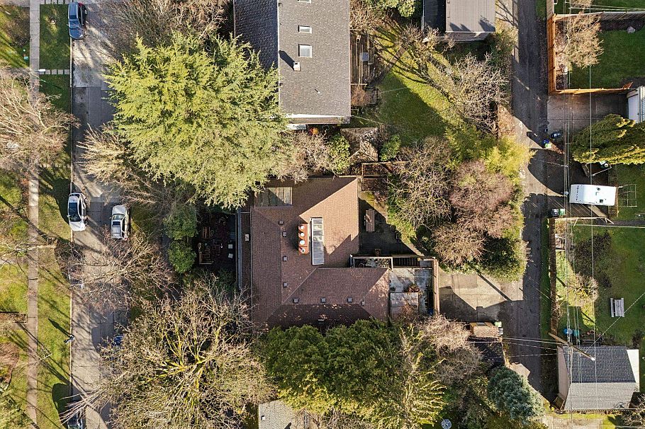 4436 W 11th Avenue Vancouver, BC - 27