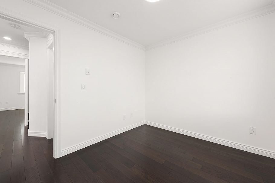 3136 E 47th Avenue Vancouver, BC - 20