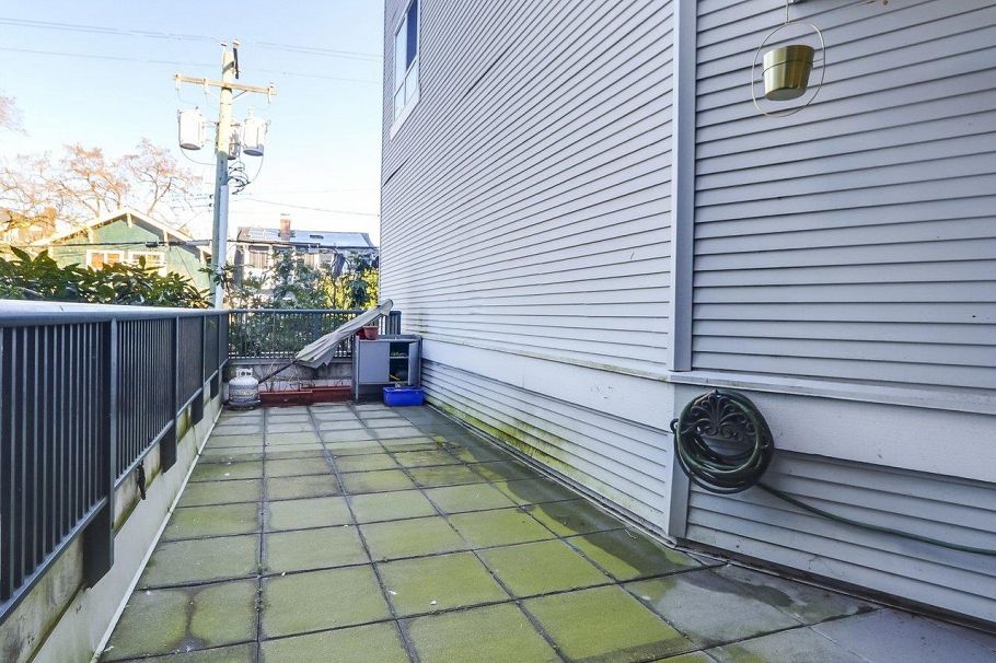 213 1989 Dunbar Street Vancouver, BC - 9