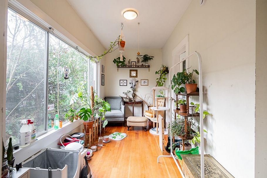 4534 W 5th Avenue Vancouver, BC - 14