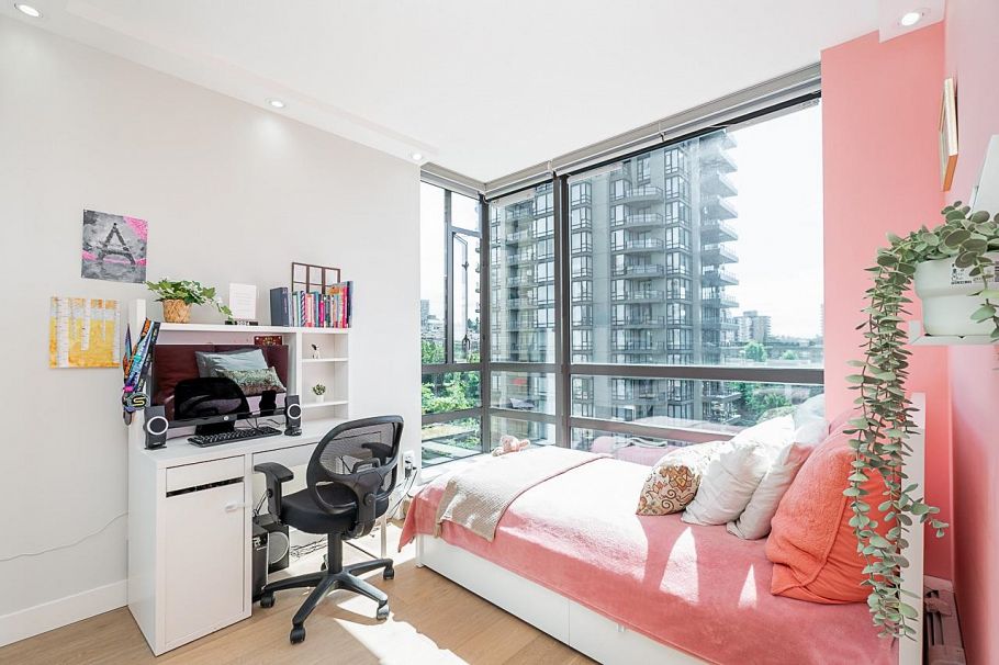 1002 170 W 1st Street North Vancouver, BC - 18