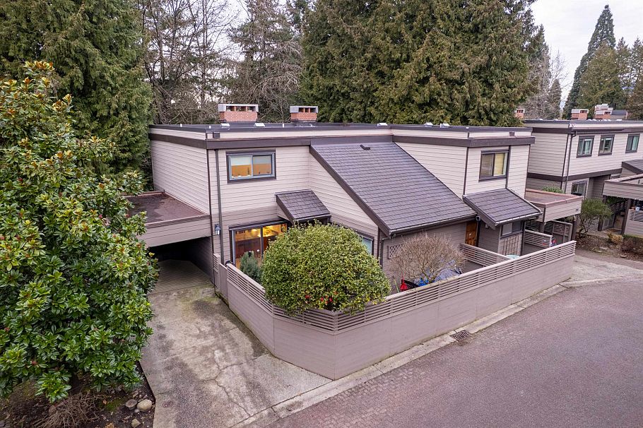 3993 Parkway Drive Vancouver, BC - 2