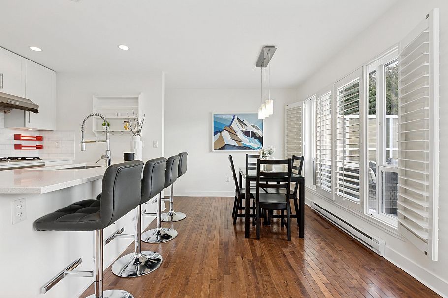 205 E 18th Street North Vancouver, BC - 5