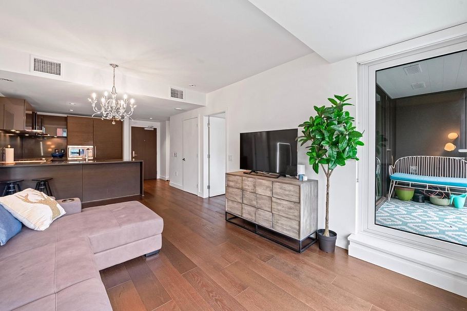 602 1561 W 57th Avenue Vancouver, BC - 14