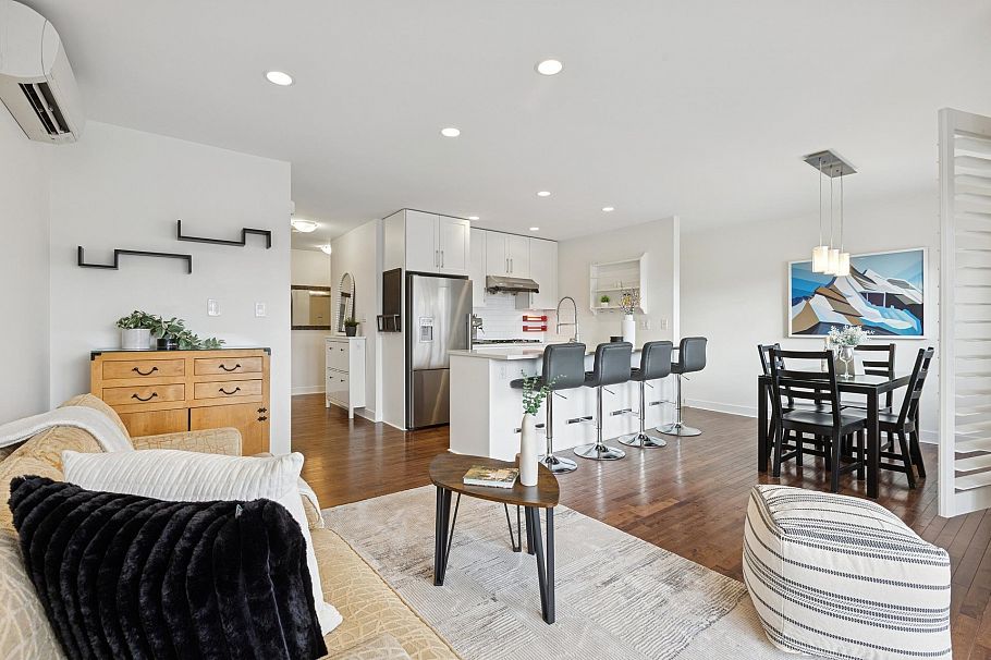 205 E 18th Street North Vancouver, BC - 8