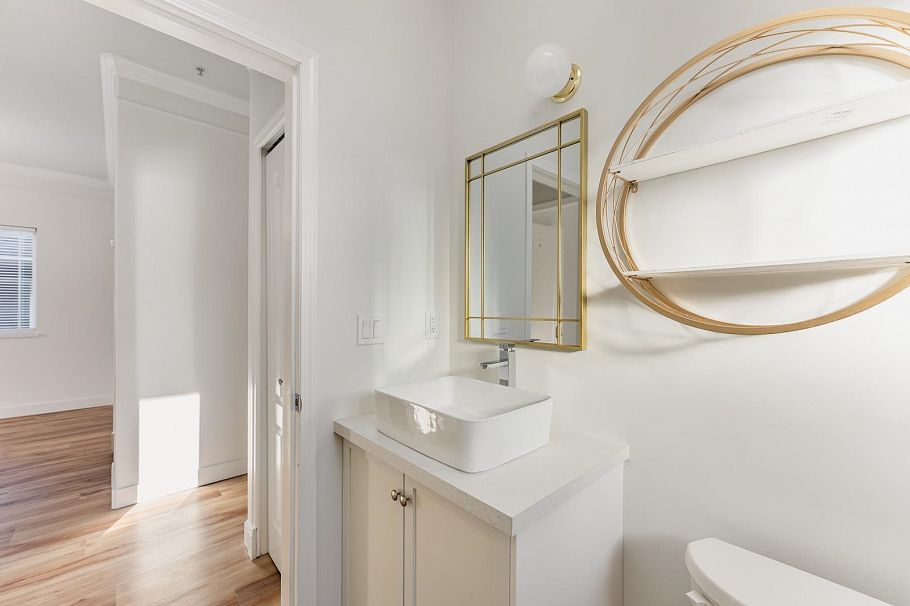 6586 Nanaimo Street Vancouver, BC - 19