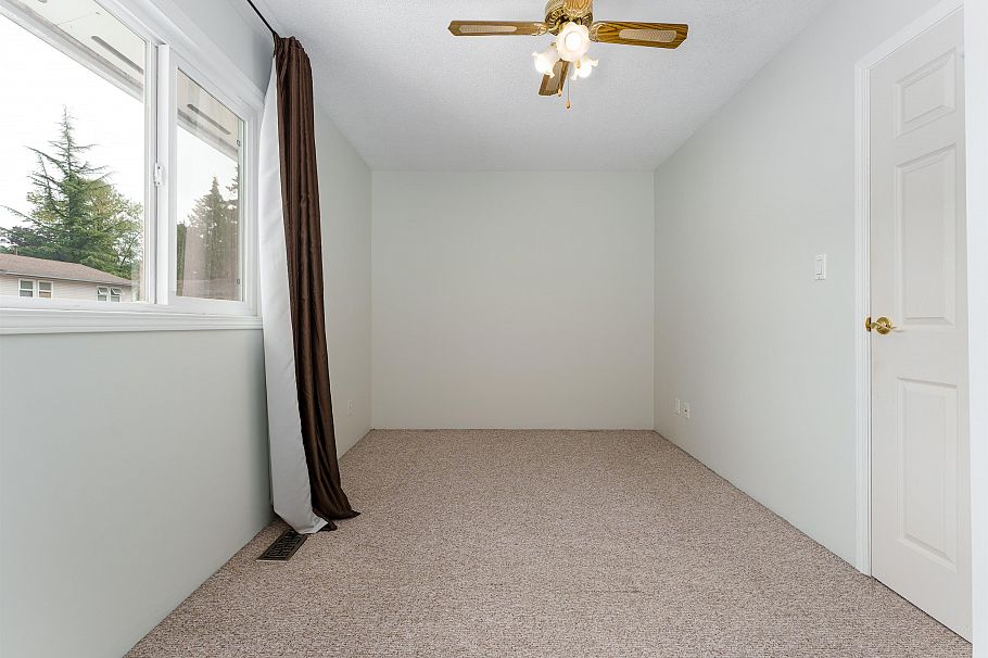 5 3554 E 49th Avenue Vancouver, BC - 18