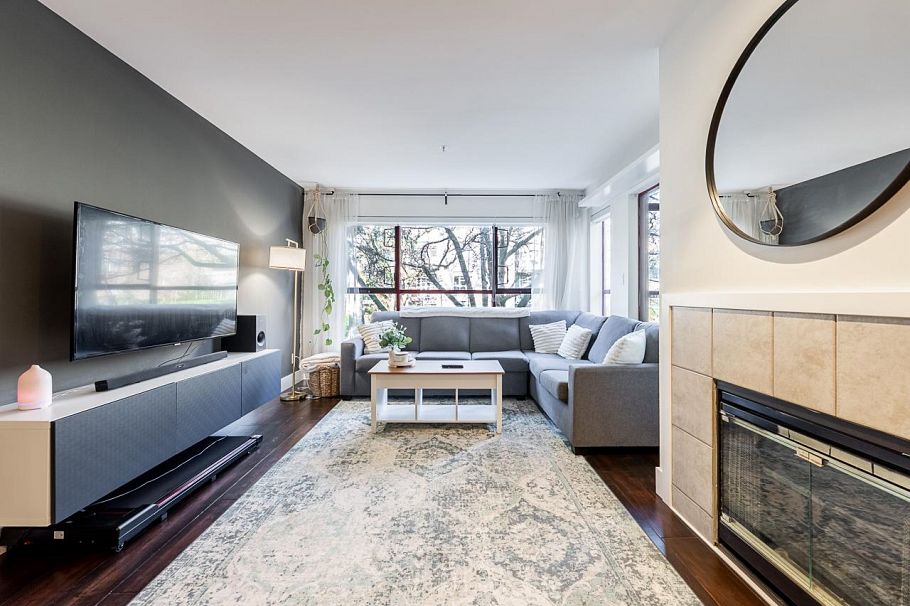 203 2140 W 12th Street Vancouver, BC - 5