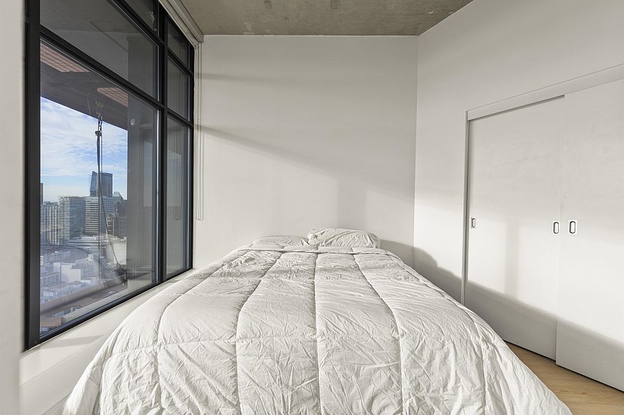 128 W Cordova Street Vancouver, BC - 15