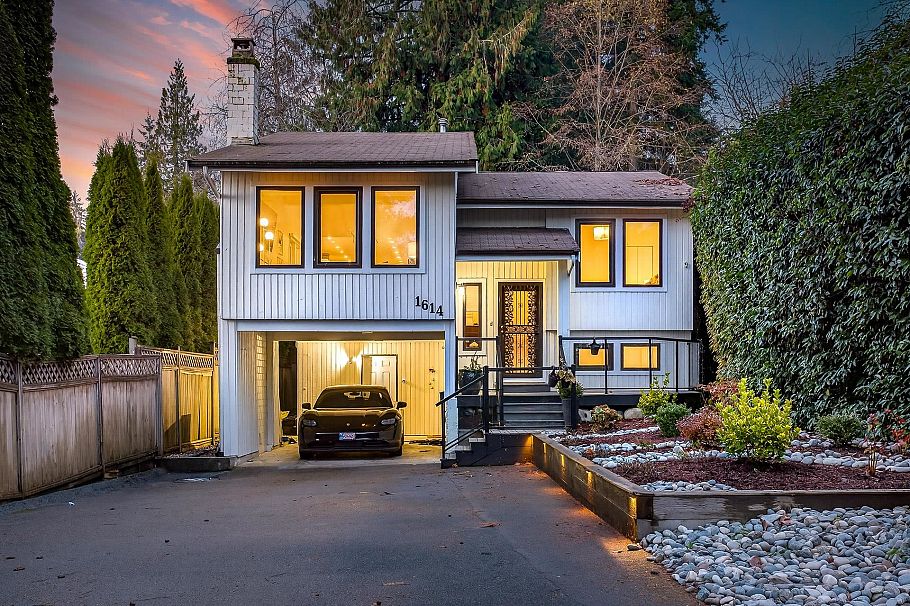1614 Lynn Valley Road North Vancouver, BC - 1