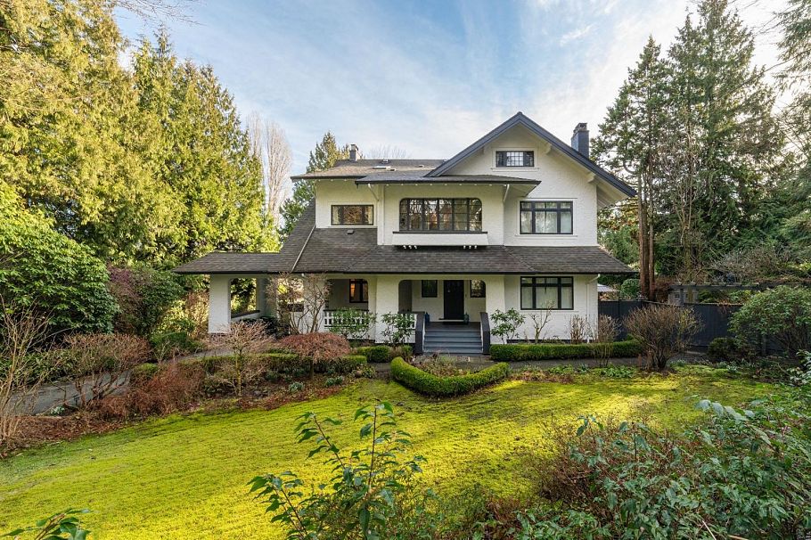 1 1055 Wolfe Avenue Vancouver, BC - 1