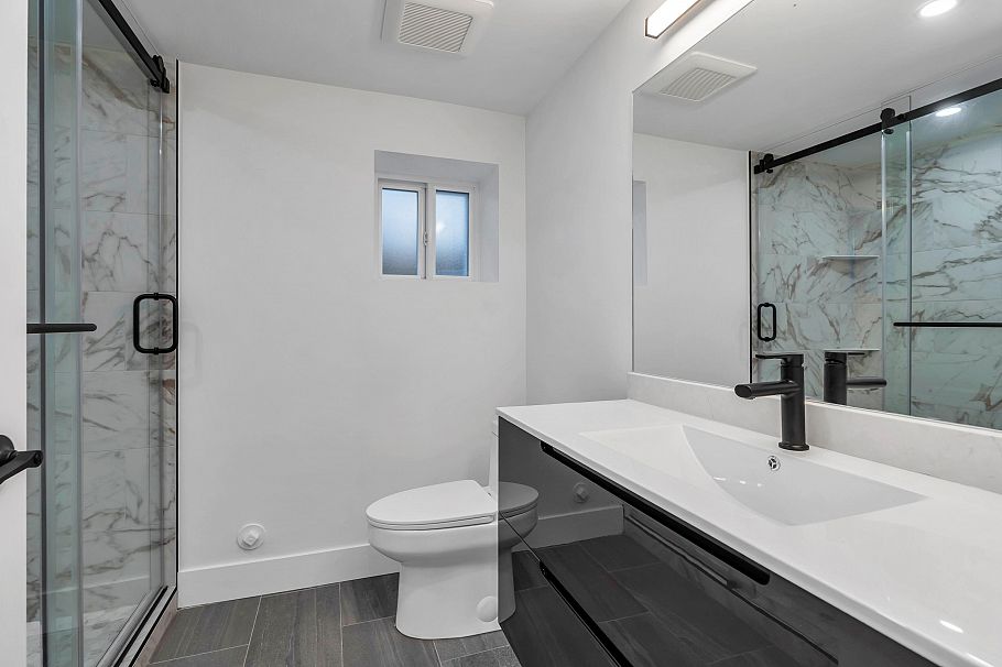 3439 Fleming Street Vancouver, BC - 40