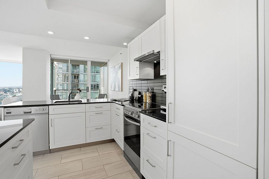 3206 1495 Richards Street Vancouver, BC - 9