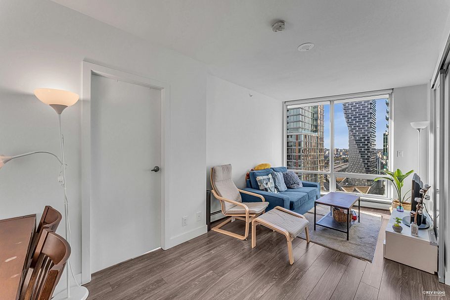 2206 1283 Howe Street Vancouver, BC - 5