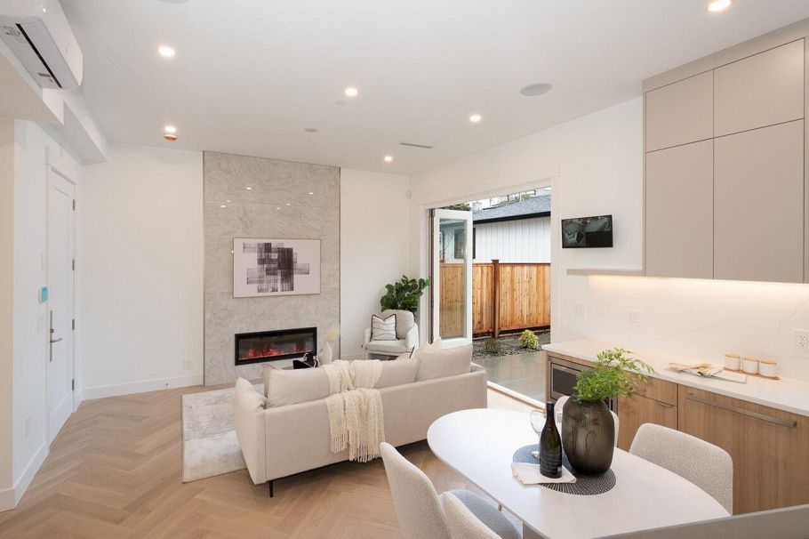 4424 W 4th Avenue Vancouver, BC - 7