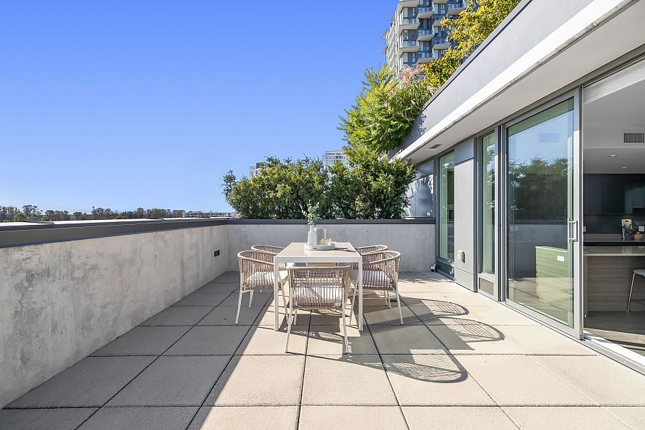 PH655 8575 Rivergrass Drive Vancouver, BC - 18