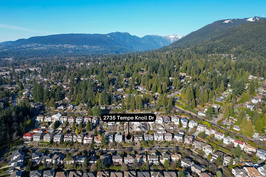 2735 Tempe Knoll Drive North Vancouver, BC - 38