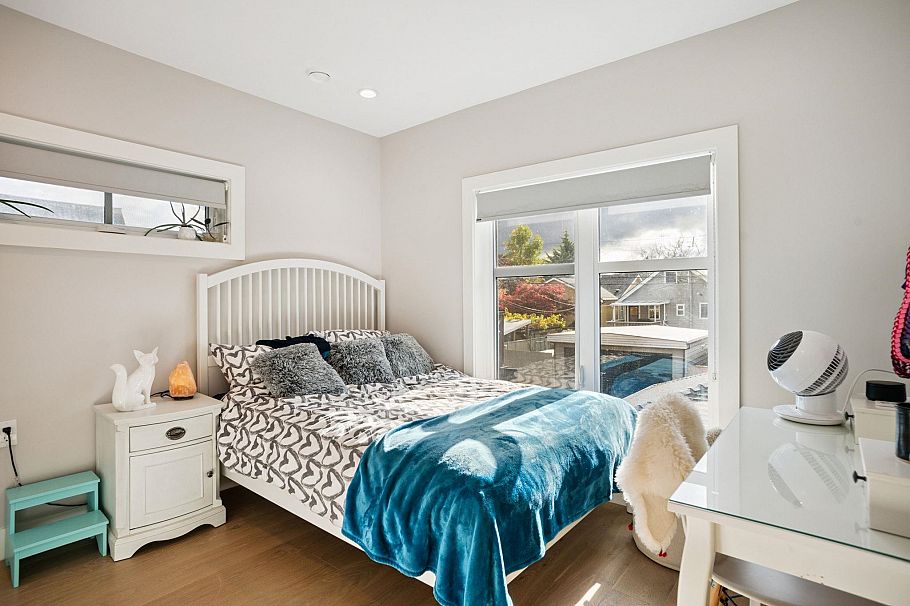 764 E 14th Avenue Vancouver, BC - 17