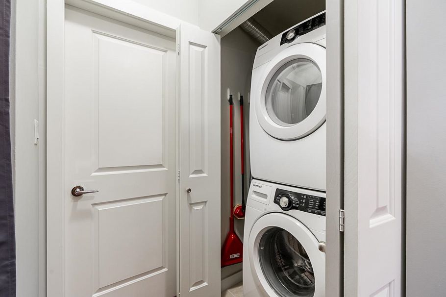 403 139 W 22nd Street North Vancouver, BC - 17