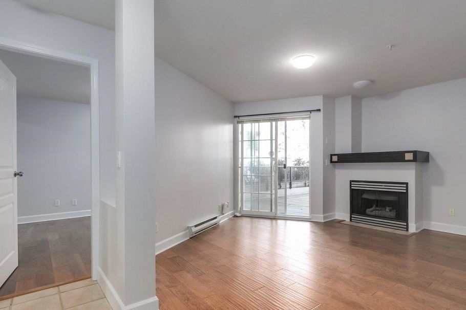 213 1989 Dunbar Street Vancouver, BC - 2