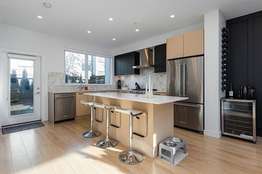 17 602 Lile Drive North Vancouver, BC - 9