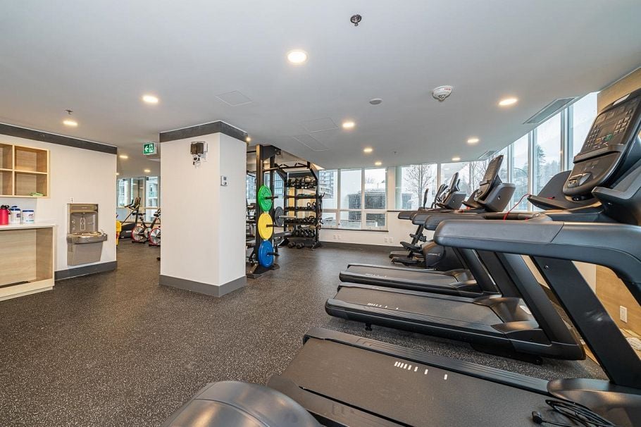 2102 1632 Lions Gate Lane North Vancouver, BC - 8