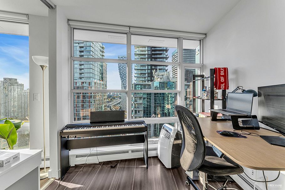 2206 1283 Howe Street Vancouver, BC - 14