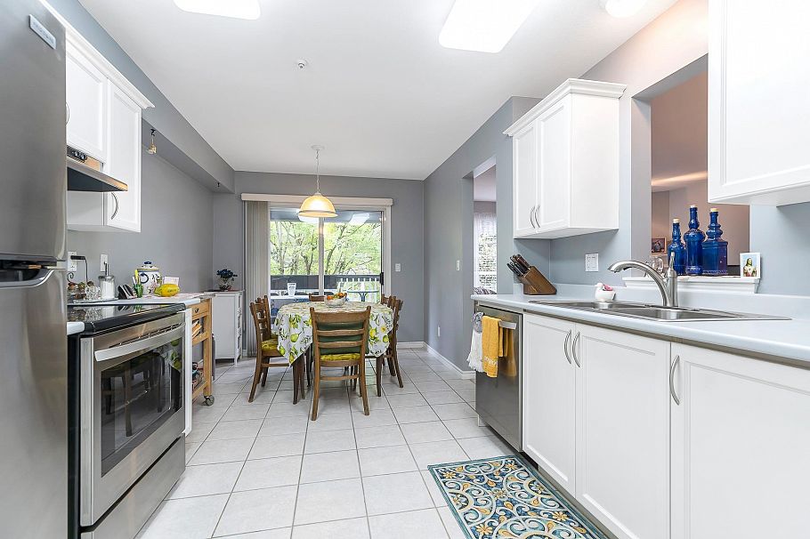 206 1150 Lynn Valley Road North Vancouver, BC - 34