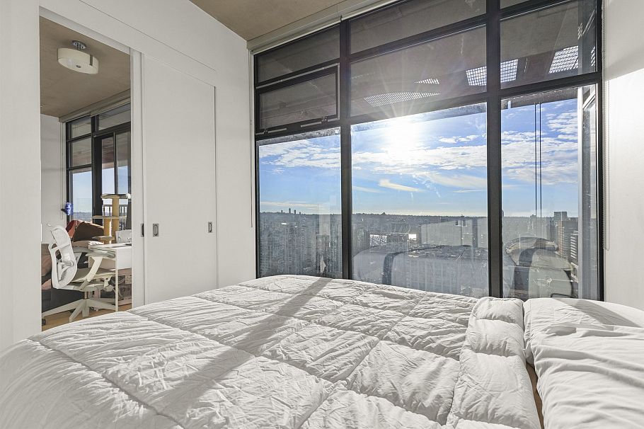 128 W Cordova Street Vancouver, BC - 17