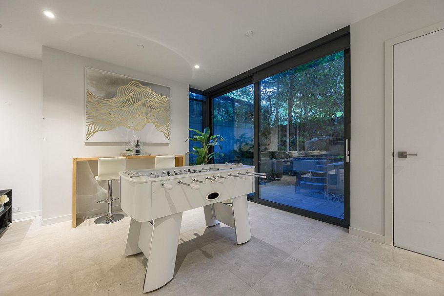 4988 Chancellor Boulevard Vancouver, BC - 28