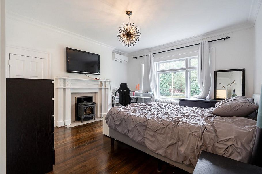 1 1055 Wolfe Avenue Vancouver, BC - 18