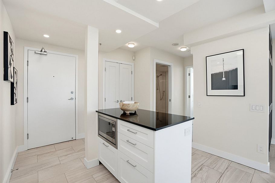 3206 1495 Richards Street Vancouver, BC - 8