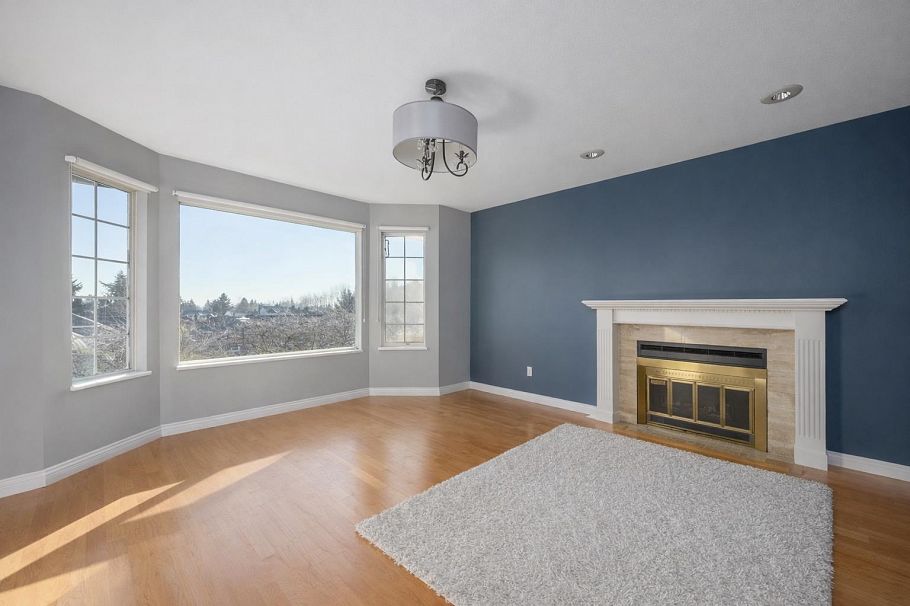 2735 Tempe Knoll Drive North Vancouver, BC - 12