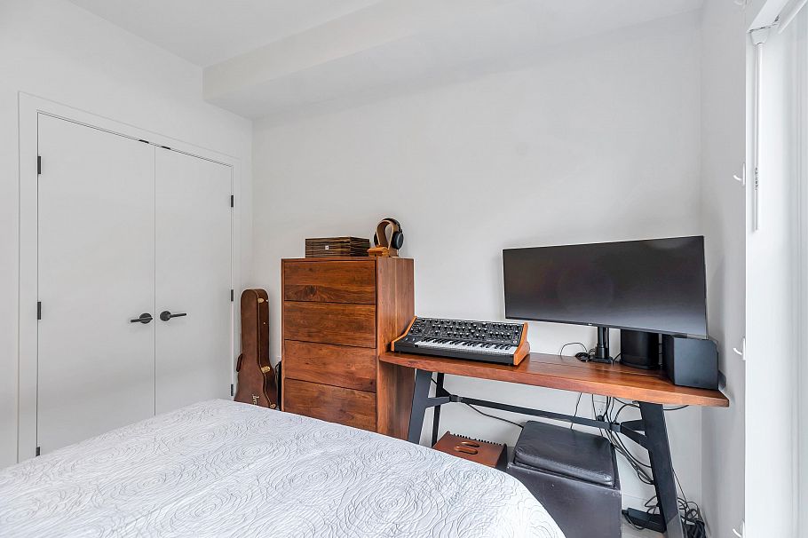 146 545 E 2nd Street North Vancouver, BC - 22